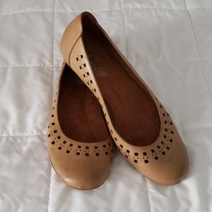 Eurosoft by Sofft Tan Flats